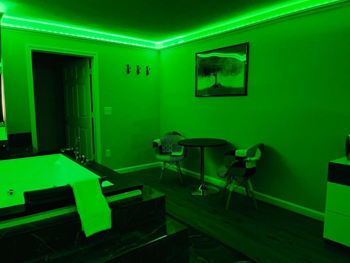 Classic Motor Lodge Providence - West Greenwich エクステリア 写真