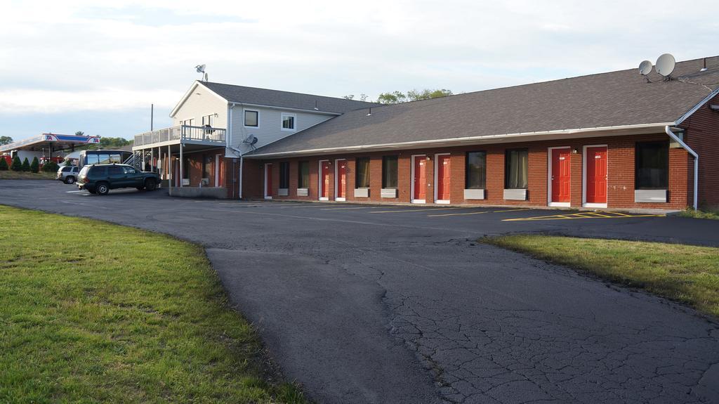 Classic Motor Lodge Providence - West Greenwich エクステリア 写真