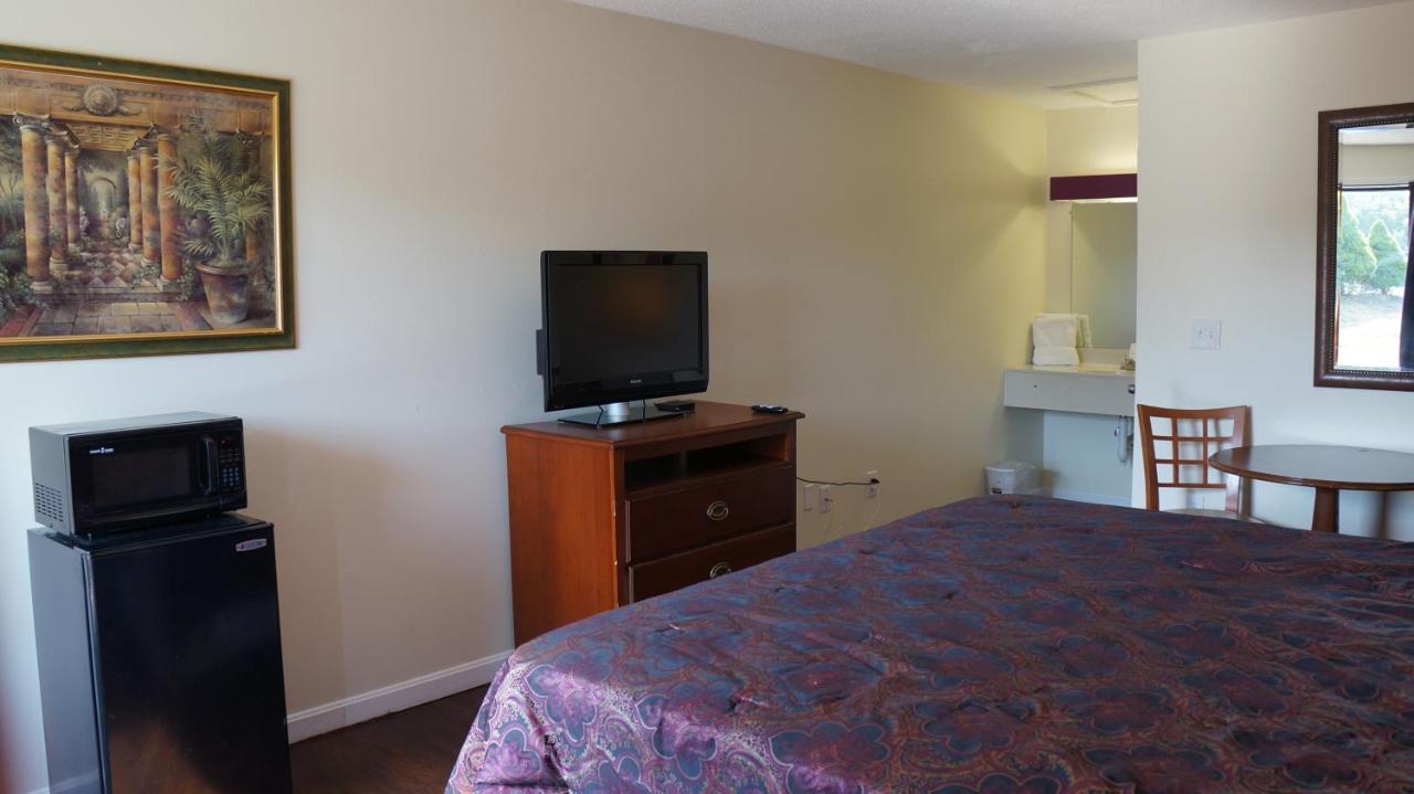 Classic Motor Lodge Providence - West Greenwich エクステリア 写真